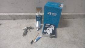 Anest Iwata Lph80-124g 1.2mm Spray Gun Bw
