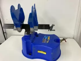 4550 Astro Air Operated Paint Shaker Model By Pneumatic Tools