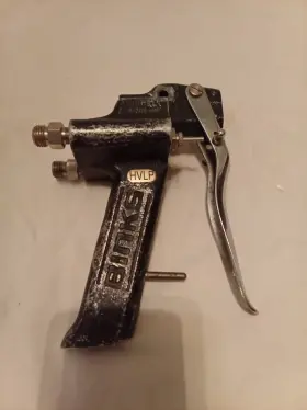 202-705 Binks Poly-craft Air Assisted Airless Chopper Gun Body