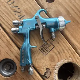 2465-18hv-32s0 Binks Trophy Pressure Feed Hvlp Spray Gun With 1.8mm Nozzle -