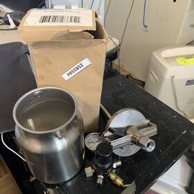 Binks 676281286251 Binks- Model 80-511 Stainless Steel 1 Quart Pressure Cup Usa
