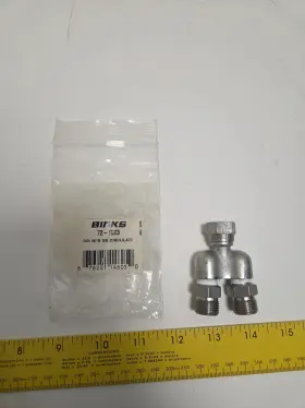72-1823 Binks 3/8 Inch Stainless Nps Steel Circular Connector