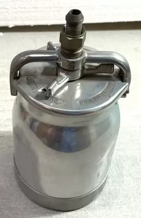 81-500 Binks Nos Quart Aluminum Spray Gun Cup Unused