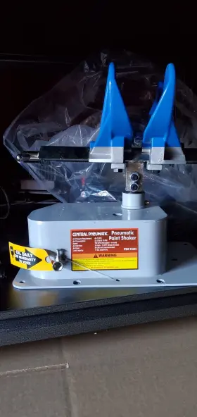 4550a Central Pneumatic Paint Shaker