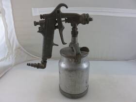 Devilbiss Cm-501 No. 39 Nozzle Spray Gun 1 Quart Cup Vintage For Parts/repair