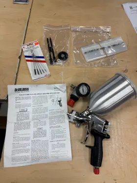Ecp020529 Devilbiss Flg2 Finish Line Gravity Spray Gun Kit