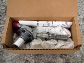 Hgs-5313 Devilbiss New / 130084 1/4 Inch Npsm M Ss Spray Gun Fluid Regulator