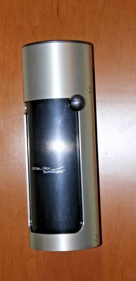 Fillon Technologies Ebaa1006 Fill-one Pneumatic Fill One Spray Can Aerosol Filling Machine