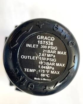 Graco 15t536 3/8 Npt Air Regulator Open Box