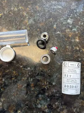 205949 Graco #317 Replacement Ball Type Tip Kit P/n New Condition In Package