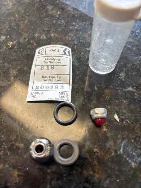 206183 Graco #319 Replacement Ball Type Tip Kit P/n New Condition In Package