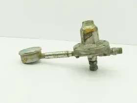 275-964 Graco Pneumatic Low Pressure Fluid Regulator 3gpm Unknown Model