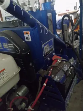 Gh833 Graco 833 Sprayer On Wheels With 250 Ft Of Hose Battery-operated Reel Motor