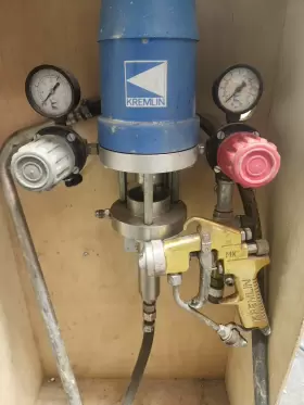 34-a2 Kremlin 10-14 Airmix And Gun Mx Fluid Hose Is Clogged It Needs To Be Replaced