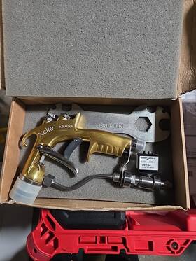 Kremlin Xcite 135-720-120 Spray Gun 120 Bar With New Sealed Tip 09-154
