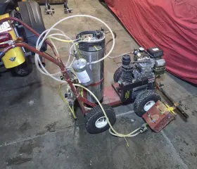 1004940 Newstripe Graco Conventional Striping Machine