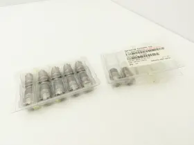 8u-ss5060 Spraying Systems H3/8u-ss5060 Veejet Stainless Spray Nozzle 3/8 Inch Npt Lot Of 12