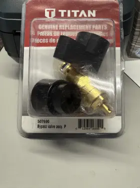 0507690 Titan Oem / 507690 Spraytech Drain Valve Repair Kit. New Packaging