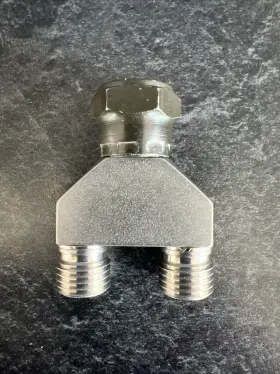 74-822 Total Finishing Supplies High Pressure Y-block - 1/4 Inch Nps M X Npsm F Stainless Steel New