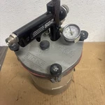 Binks- 80-601 SG2 Plus- Qt Pressure Cup Pot #MN2 Used. Price: $400.00.