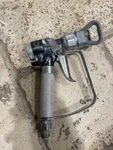 Graco Xtr 7 Air Spray Gun W/ Material Flow Control, Black/silver/gray Used. Price: $400.00.