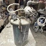 Devilbiss Industrial Paint Pressure Pot Sprayer With Gauge Air Powered Used. Price: $499.00.