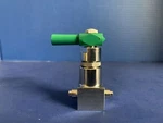 Ewal Titan Ii Manual 2-WAY Valve 1/4" Tube Stub, Green Lever Handle, Used. Price: $32.50.