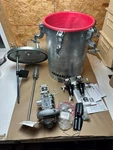 Binks Gallon Agitated Pot Galvanized Sprayer Pressure Tank Kit 183G-523 New. Price: $3179.99.
